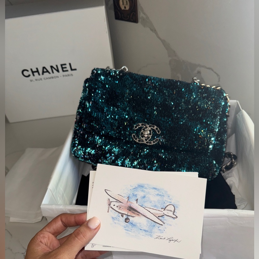 Chanel 19 Teal Sequin Paris Exclusive 2 Tone Metal Shoulder Bag